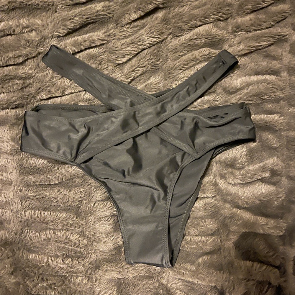 Black Shein bathing suit bottom XL